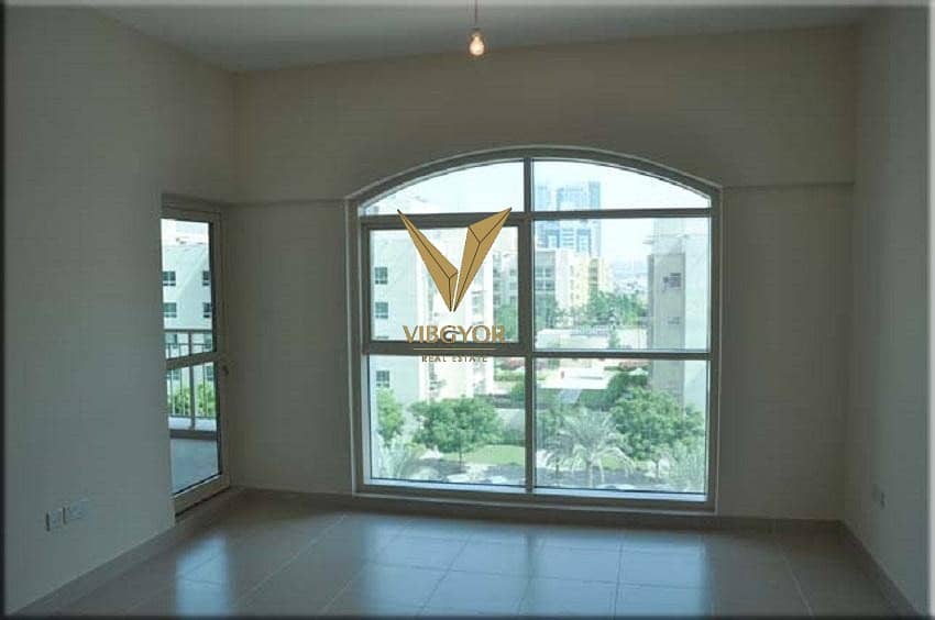 MOSELA (THE VIEWS)1 BED+STUDY APARTMENT