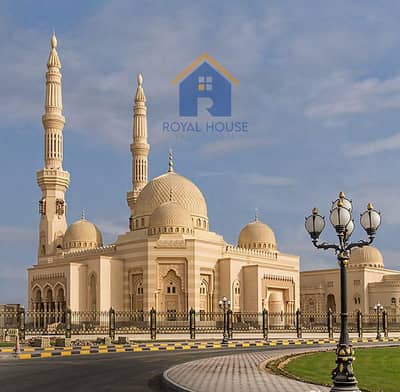 1 Bedroom Flat for Sale in Al Qasimia, Sharjah - Al-Qasimia-University-Mosque. jpg