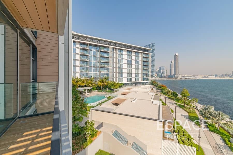Stunning Sea Views | Fully Furnished | Vacant Stunning Sea Views | Fully Furnished | Vacant