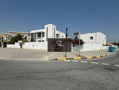 For sale a two-floors villa (corner) in Sharjah / Al Rigga_Falaj a privileged location, corner and third row of the main street