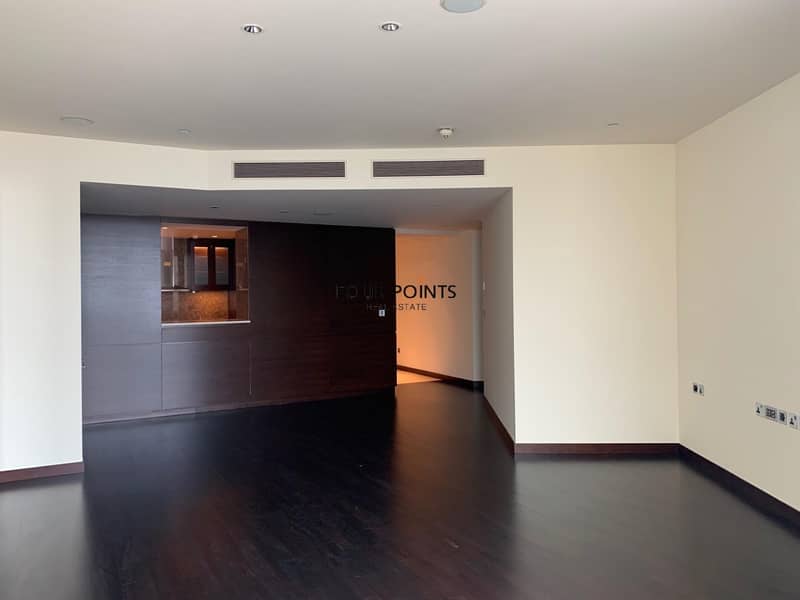 Vacant 2BR + M | Burj Khalifa | Sea View Vacant 2BR + M | Burj Khalifa | Sea View