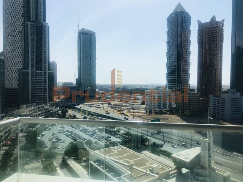 Size 2200 / SZR view / 130K 4 chqs / 2 Parkings