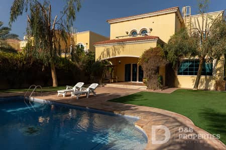 4 Bedroom Villa for Sale in Jumeirah Park, Dubai - Vacant | Motivated Seller | Stunning Location