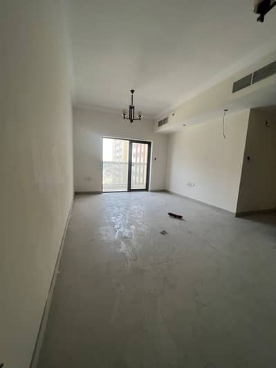 two rooms and a hall for the first resident, a large area, super deluxe finishing, with a free gym,in Hamidiya 1, close to the court. The price is 45k