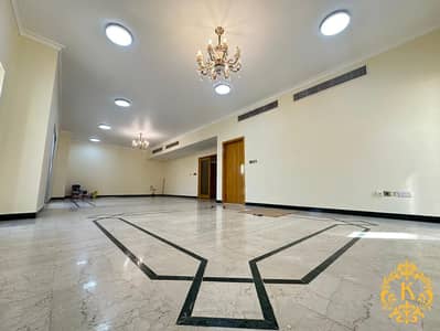 شقة 4 غرف نوم للايجار في المناصير، أبوظبي - 03655d65-46b4-420f-a819-6b8cc64bb9cb. jpg