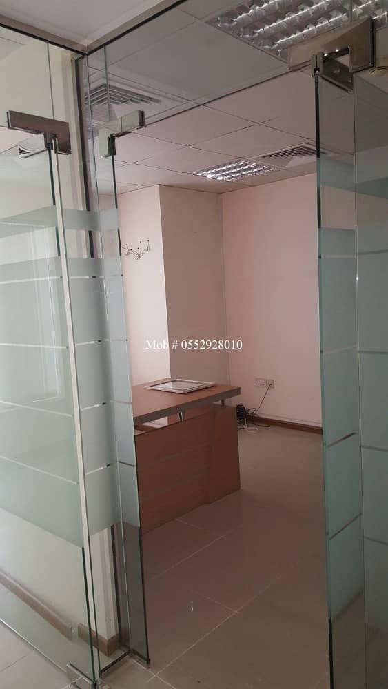 Partition office with 3 glass partitions 525sqft 45k 1 min walk to Emirates mall