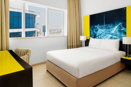 阿尔巴沙住宅区， 迪拜 2 卧室酒店式公寓待租 - Two Bedroom Apartment_Bedroom . JPG