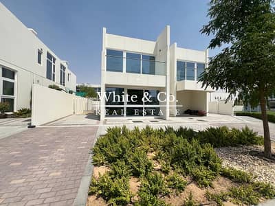 6 Bedroom Villa for Rent in DAMAC Hills 2 (Akoya by DAMAC), Dubai - V3- Layout | Fully Detached | Vacant Now