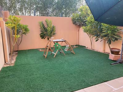 2 Bedroom Villa for Sale in Al Reef, Abu Dhabi - Single Row |  Private Garden | Beautiful Community