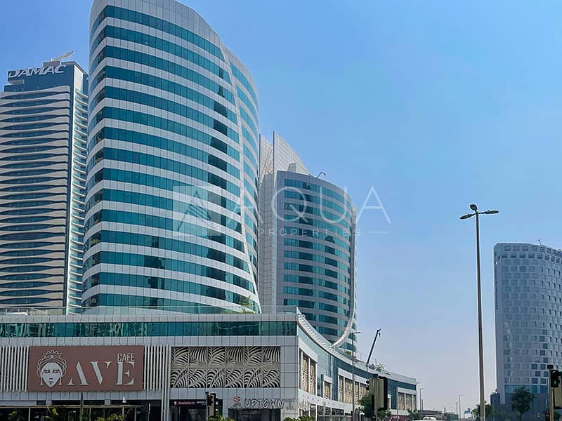 Fitted Office l 3 Parkings l Tower B