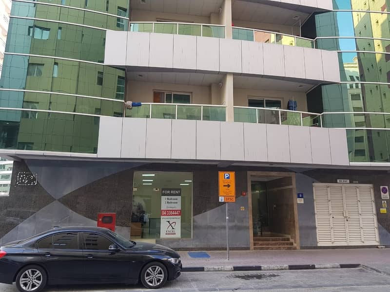 1 BR with complete amenities closed to Mall of Emirates. 1 BR with complete amenities closed to Mall of Emirates.