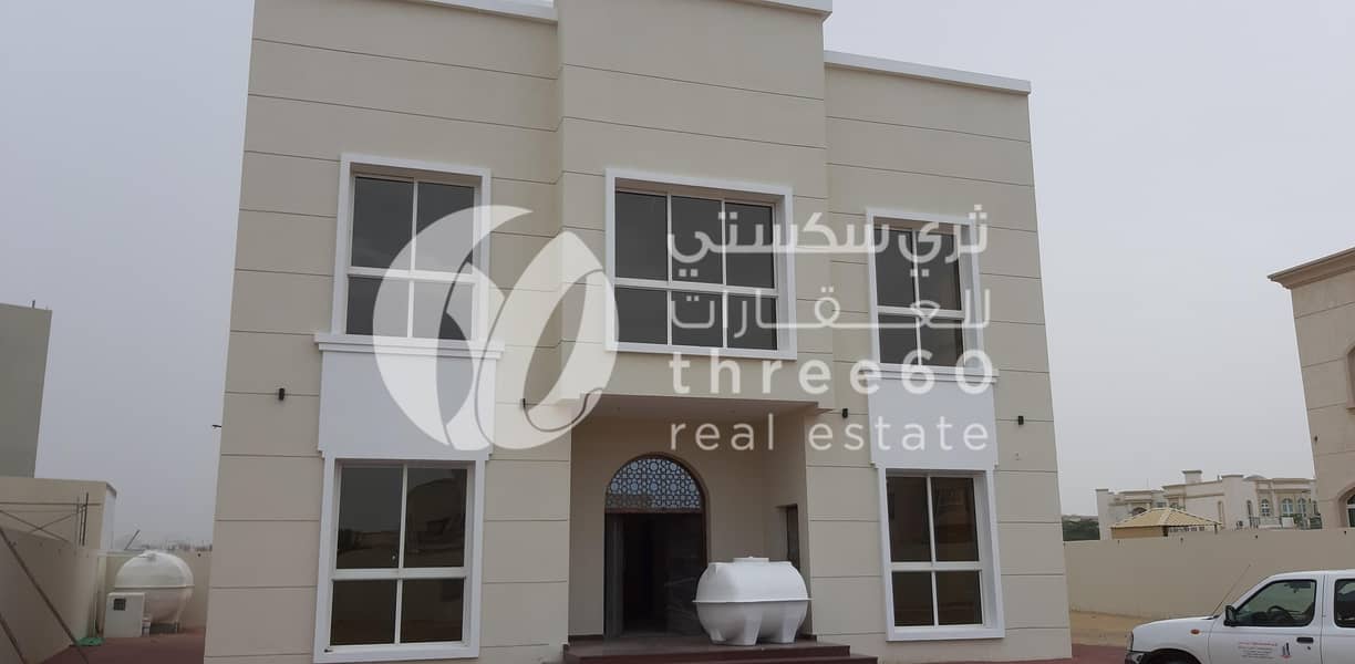 5BR+Maid's Villa with Beautiful Garden for Rent