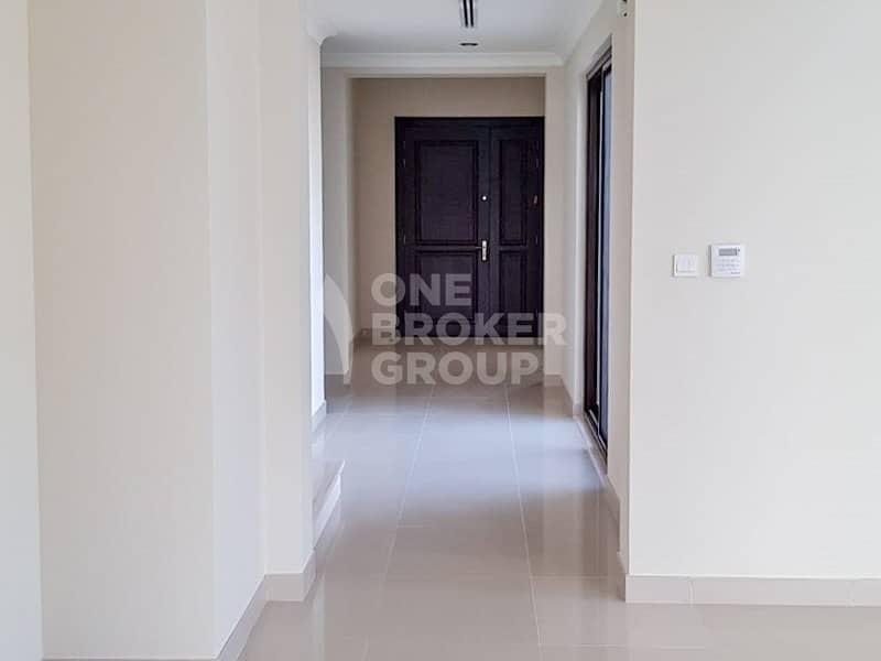 Unbeatable Location | Corner Unit| Type 4 Unbeatable Location | Corner Unit| Type 4