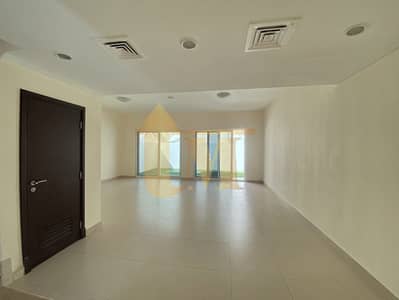 3 Bedroom Villa for Rent in International City, Dubai - 30ff3f4f-466f-47bc-9447-b41810f0e7cd. jpg