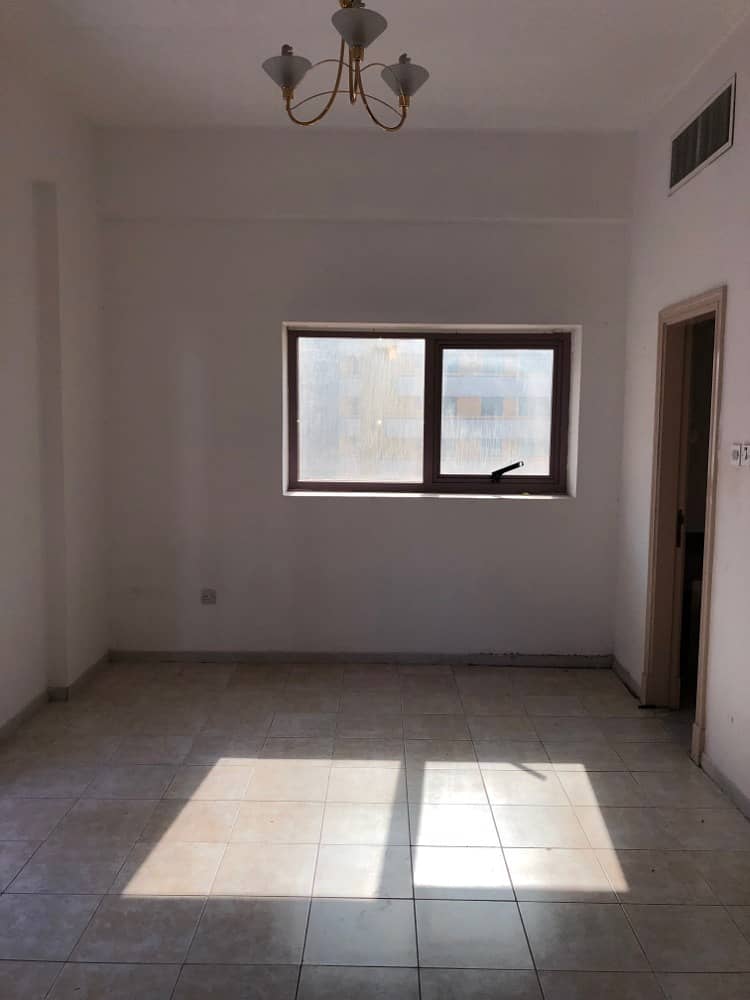 2BHK BIG SIZE CLOSE TO RIGGA METRO STATION FOR FAMILY SHARING