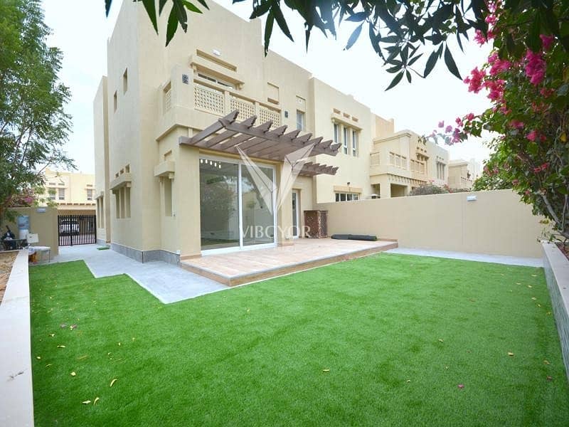 LAVISH CONTEMPORARY FULLY UPGRADED 4 BED VILLA ZULAL-THE LAKES LAVISH CONTEMPORARY FULLY UPGRADED 4 BED VILLA ZULAL-THE LAKES