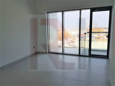 2 BR Brand new 30% After handover Move in March 2018 2 BR Brand new 30% After handover Move in March 2018