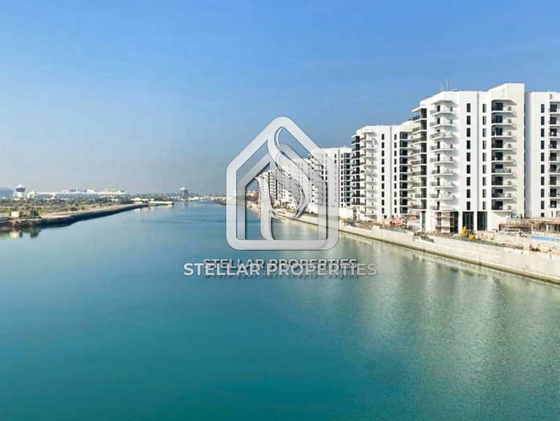 Canal View| Stunning Apartment| Elite Location
