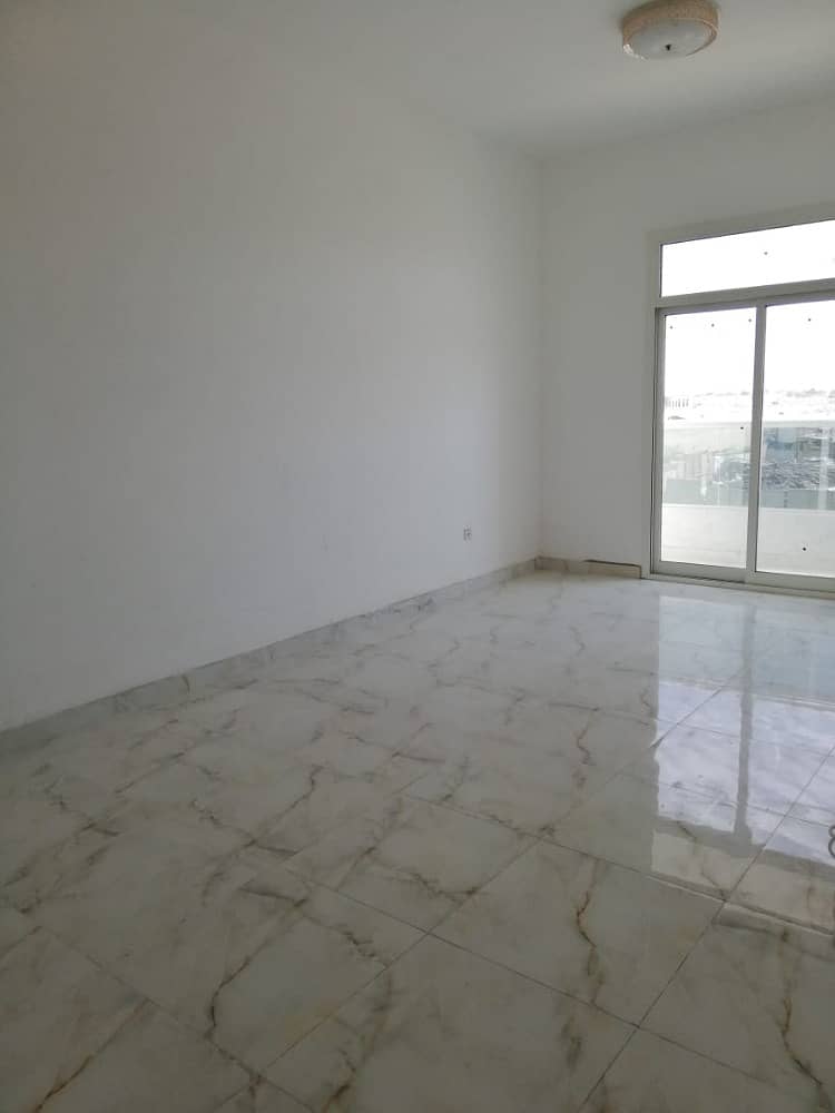 BRAND NEW SPACIOUS SINGLE BEDROOM FOR RENT AT LOCAL BUILDING