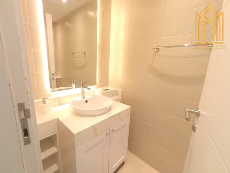 6 GUEST POWDER ROOM. jpg