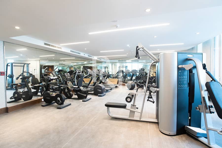 12 1BRM-Unit-305-Seaview-Duplex-Azure-1-Mamsha-Al-Saadiyat-Abu-Dhabi-UAE (2). jpg