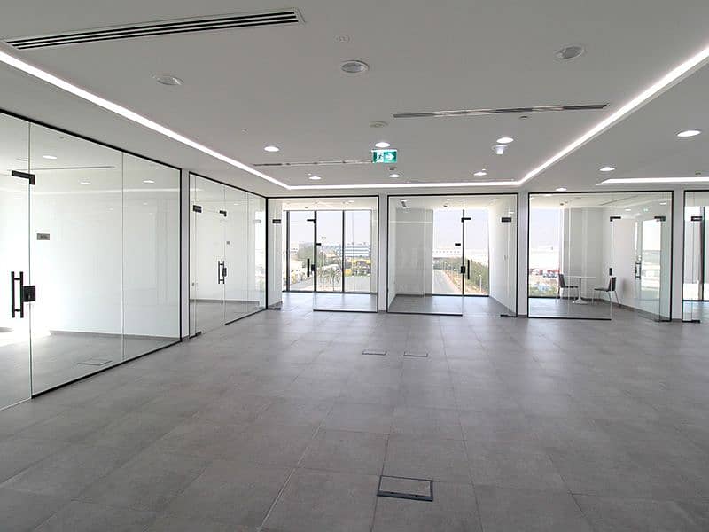 位于迪拜南部街区,物流城 的写字楼 500000 AED - 9137559 位于迪拜南部街区,物流城 的写字楼 500000 AED - 9137559