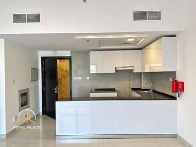 Bright Spacious Unfurnished | 1 Bedroom Apartment