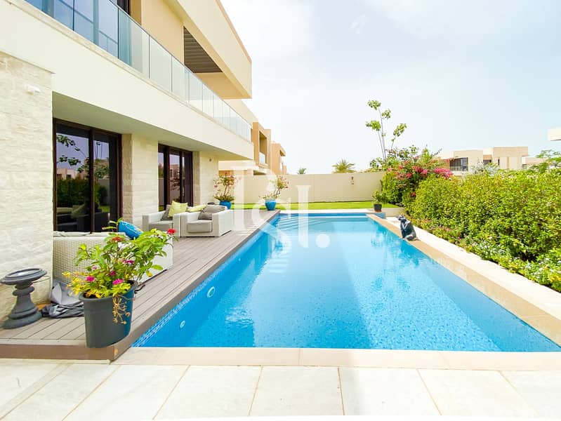 5-bedroom-villa-hidd-al-saadiyat-abu-dhabi-pool (1). jpg