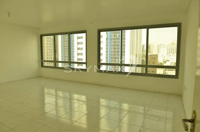 Amazing Offer! Stunning Apartment! 4BHK in Al Najda Street