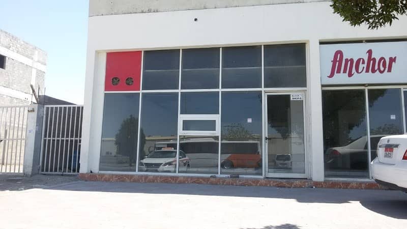 72 sqm. shop for rent in mussafah industrial area from owner