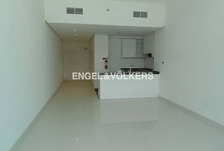 Open Kitchen| with Maids Room|Appliances Open Kitchen| with Maids Room|Appliances