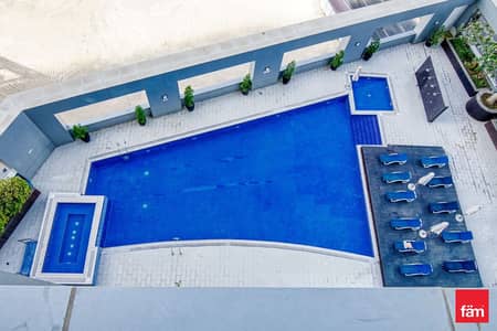 Pool View | Vacant | Furnished | Upgraded
