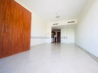 Big Layout Studio I Parking I Balcony I Crescent A