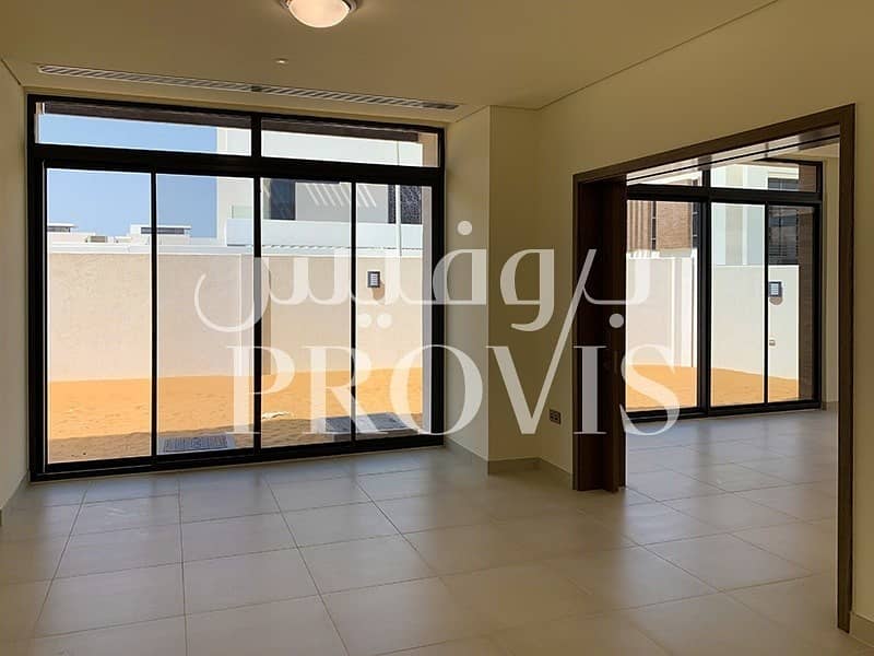 Great Buy! Stunning Brand New 5BR Villa! Great Buy! Stunning Brand New 5BR Villa!