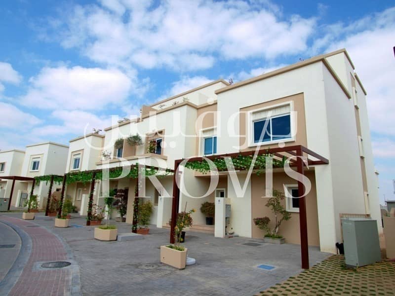 2 BR Villa For sale in Reef !w/o Rent Refund