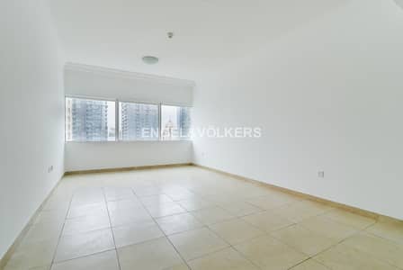 Luxury Apartments And Flats For Rent In Dubai Marina Bayut 1 Bedroom Apartment For Rent In Dubai Marina High Floor Well Maintained