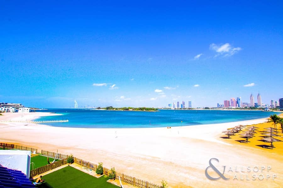 Burj and City View | 5 Bed | Private Beach