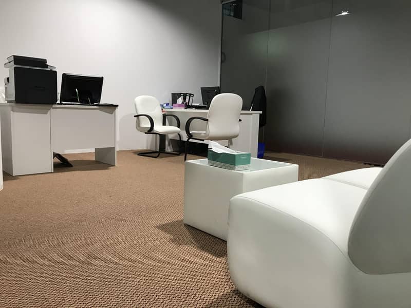 LARGE FULLY SERVICED OFFICES! ! FREE DEWA