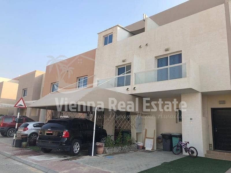 single row 4 Bed Villa  AED 1