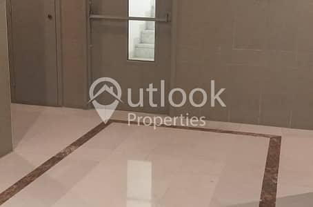 NO COMMISSION! LOVELY 1 BR APT +PARKING! NO COMMISSION! LOVELY 1 BR APT +PARKING!