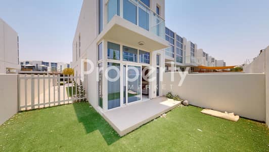 Serene 3BR + Maids | Corner Townhouse | Furnished