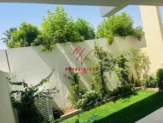 فیلا في فاردون،(أكويا من داماك) داماك هيلز 2 3 غرف 85000 درهم - 9128892