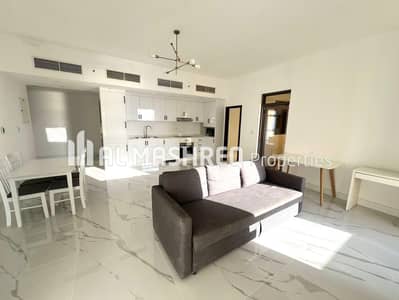 Partial Sea View | Fully Upgraded | Mid Floor