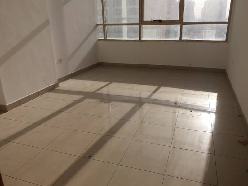 BEST DEAL SPACIOUS 2BHK CLOSE TO METRO WITH FREE GYM POOL COVERED PARKING IN JUST 60K IN 6 CHEQS
