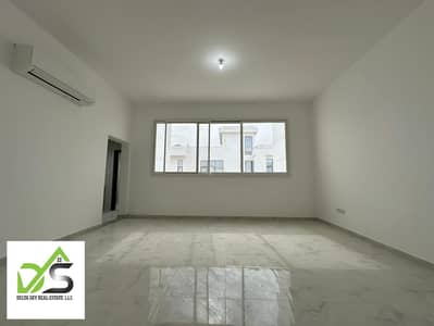 Studio for Rent in Al Shawamekh, Abu Dhabi - IMG-20240222-WA0028. jpg
