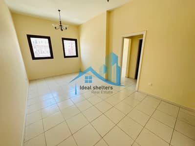 CHILLER FREE 1BHK_2BATHS | FAMILY ONLY | PARKING