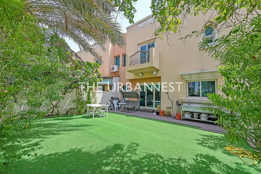 EXCLUSIVE LISTING | Unique TH2 with Park View EXCLUSIVE LISTING | Unique TH2 with Park View