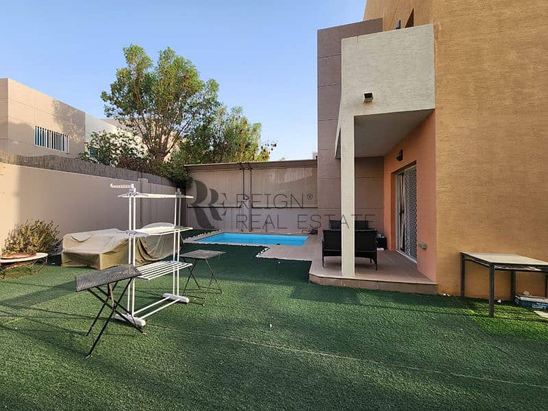 5BR Single Row Modified Villa| Ready to Occupy 5BR Single Row Modified Villa| Ready to Occupy