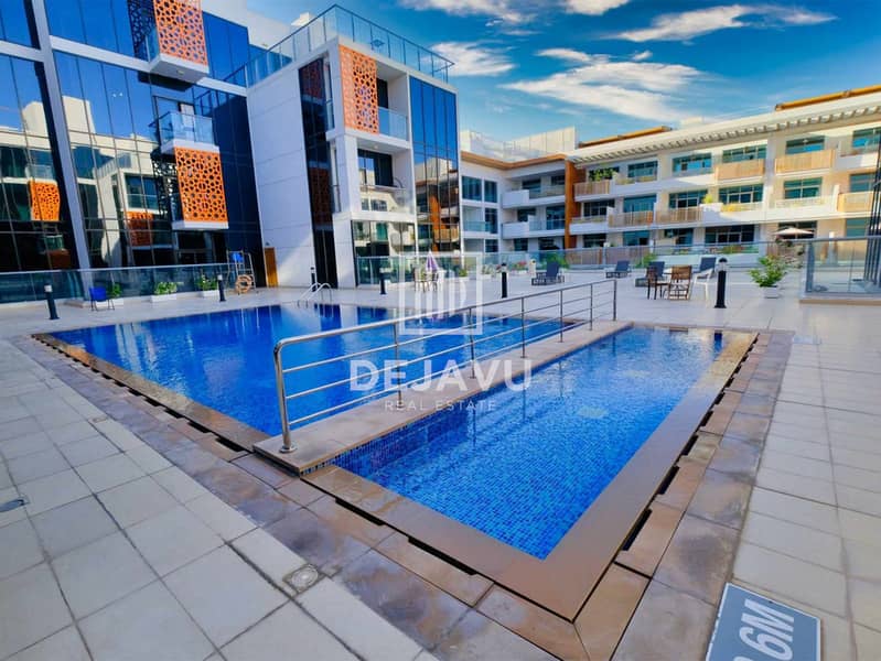 9 Untitled-1_0006_Pool in National Bonds Residence. jpg