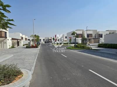 3 Bedroom Townhouse for Sale in Yas Island, Abu Dhabi - 700424b3-4920-4570-8bd5-c6d969bc3a62. jpg